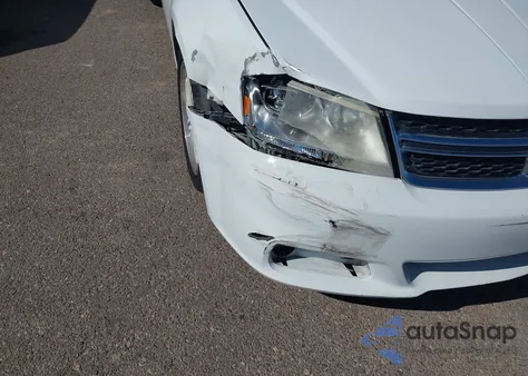 2011 Dodge Avenger Express z USA, uszkodzony, nr VIN 1B3BD4FB5BN616751